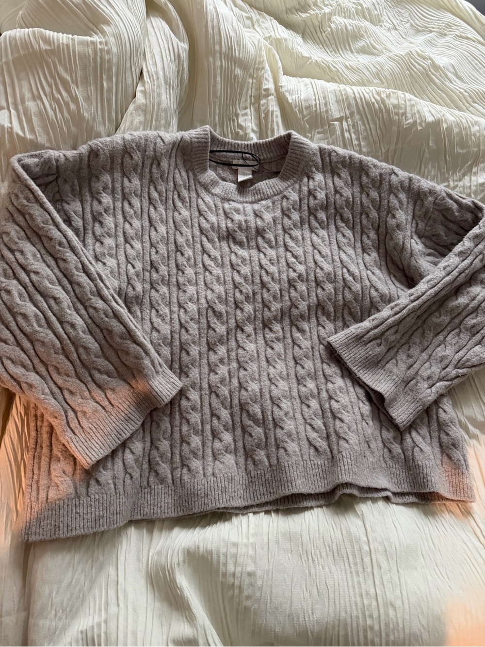 Cozy Cable Knit Crewneck Sweater - Taupe